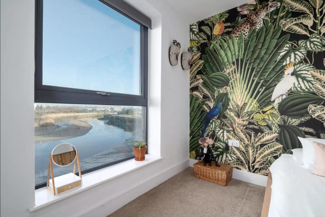 Stunning Riverside View Apartment, Near Canary Wharf & O2 London Eksteriør bilde